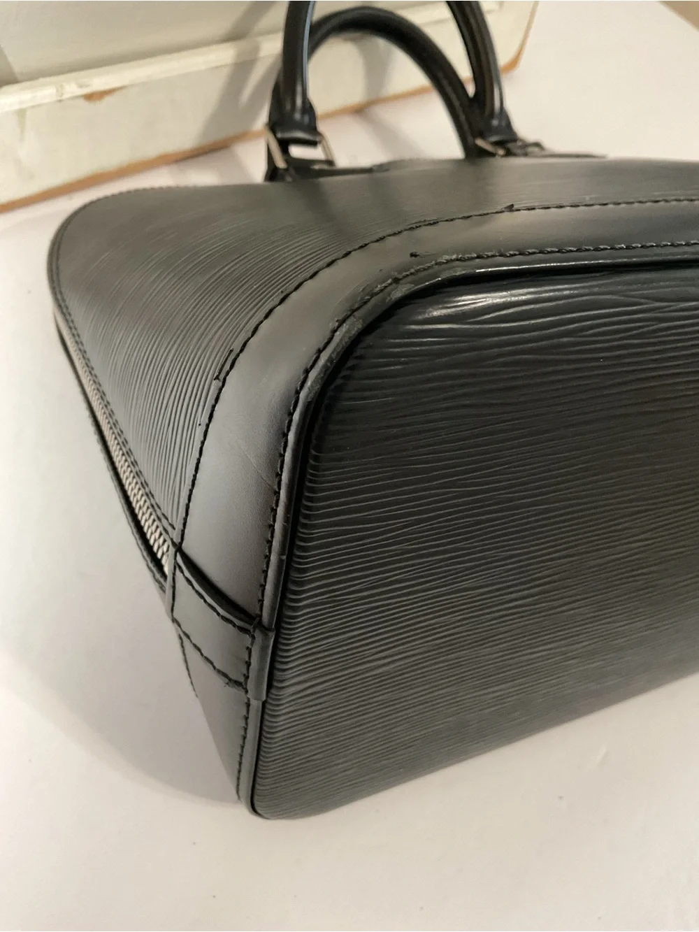 Louis Vuitton Alma PM Bag Epi Leather